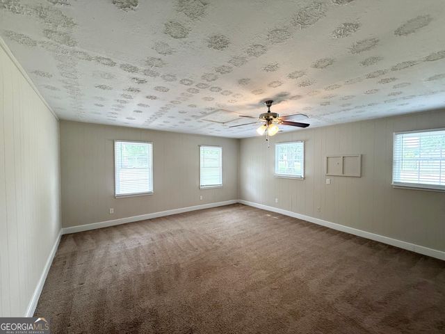 1661 N Highpoint Drive, Douglasville, GA 30134