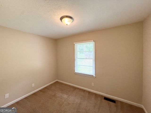 1661 N Highpoint Drive, Douglasville, GA 30134