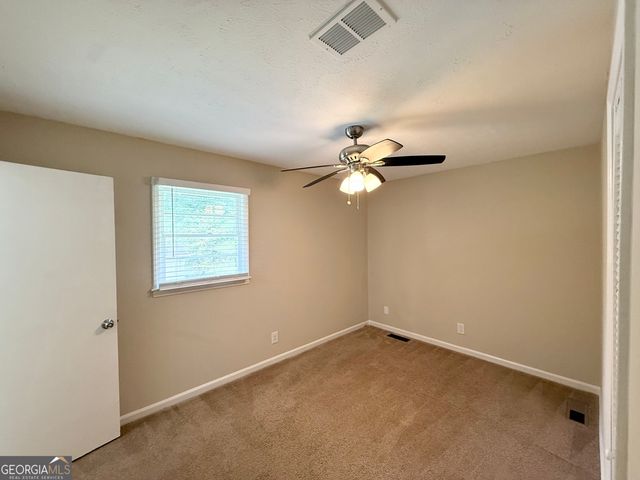 1661 N Highpoint Drive, Douglasville, GA 30134
