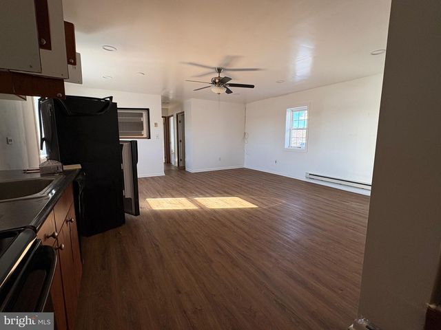 2715 HAMMONDS FERRY RD, Halethorpe, MD 21227