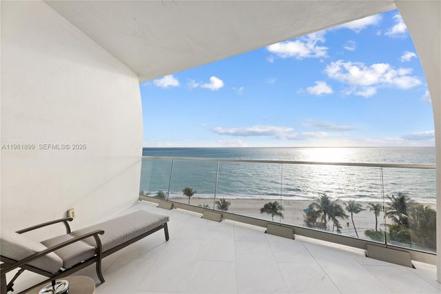 16901 Collins Ave 802, Sunny Isles Beach, FL 33160