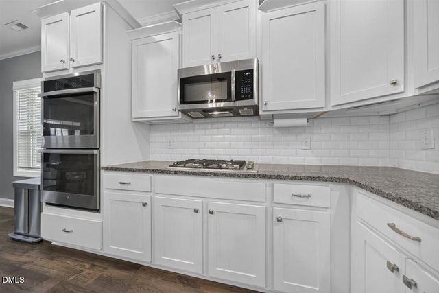 158 Heathgreen Drive, Clayton, NC 27527