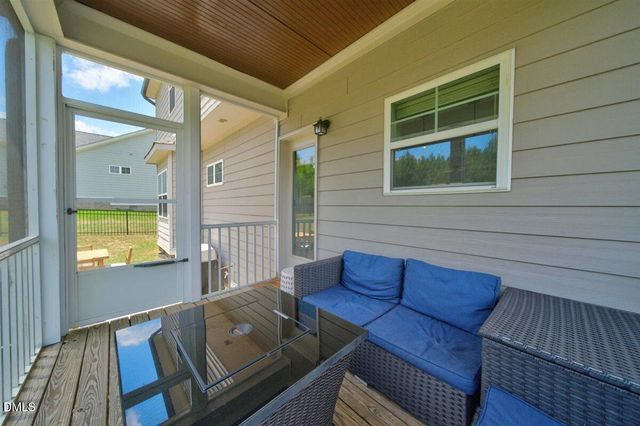 158 Heathgreen Drive, Clayton, NC 27527