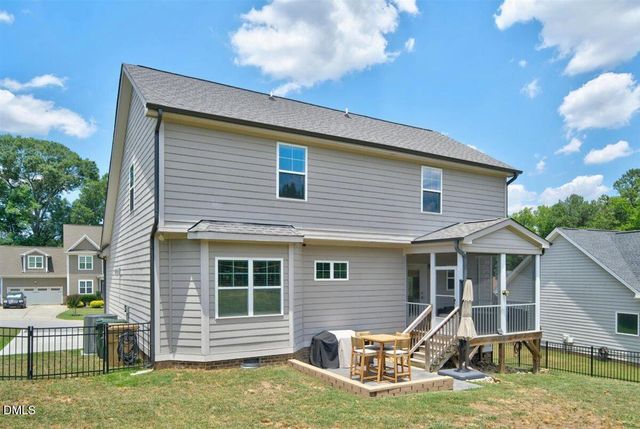 158 Heathgreen Drive, Clayton, NC 27527