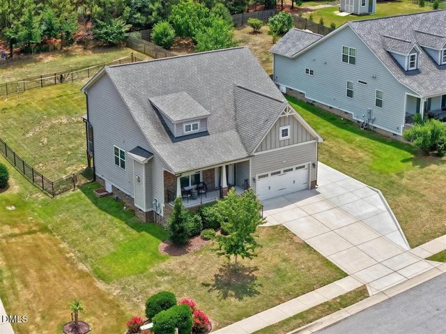 158 Heathgreen Drive, Clayton, NC 27527