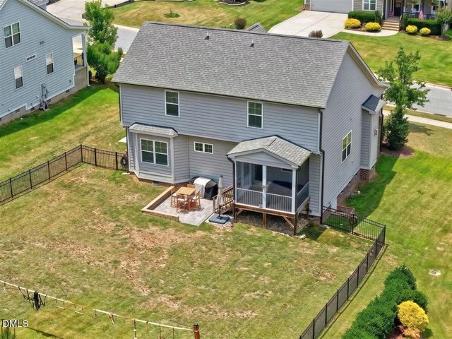 158 Heathgreen Drive, Clayton, NC 27527