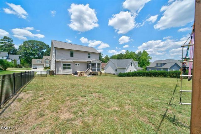158 Heathgreen Drive, Clayton, NC 27527