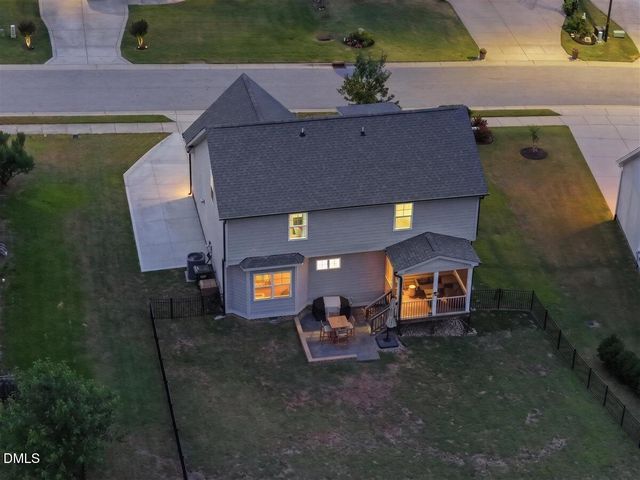 158 Heathgreen Drive, Clayton, NC 27527
