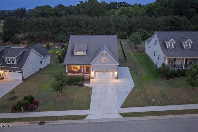 158 Heathgreen Drive, Clayton, NC 27527