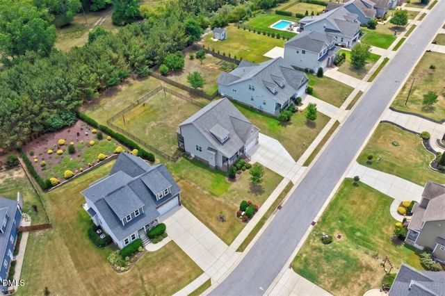 158 Heathgreen Drive, Clayton, NC 27527