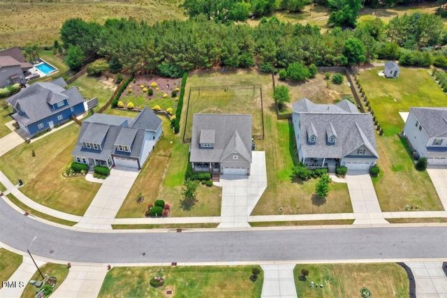 158 Heathgreen Drive, Clayton, NC 27527