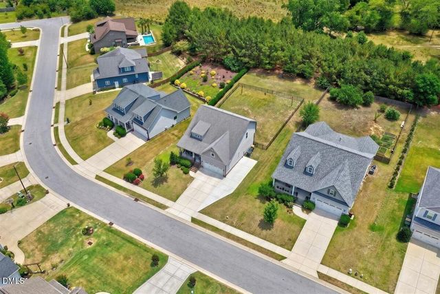 158 Heathgreen Drive, Clayton, NC 27527