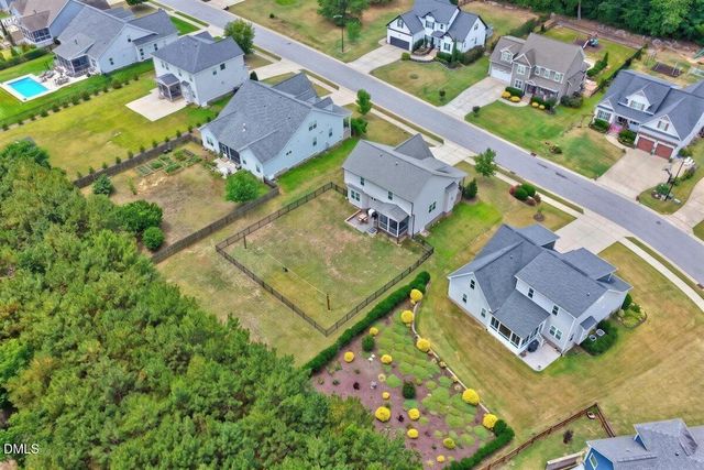 158 Heathgreen Drive, Clayton, NC 27527