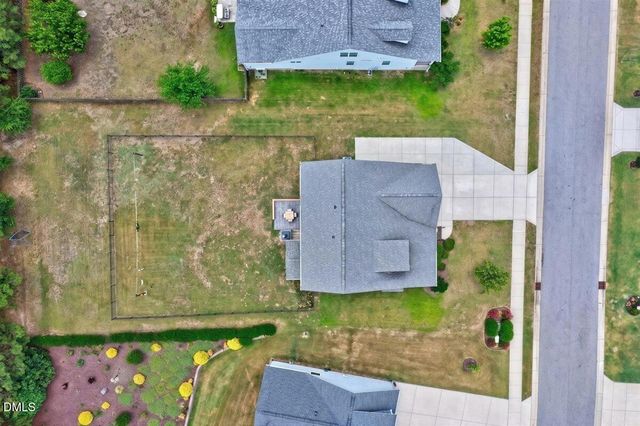 158 Heathgreen Drive, Clayton, NC 27527