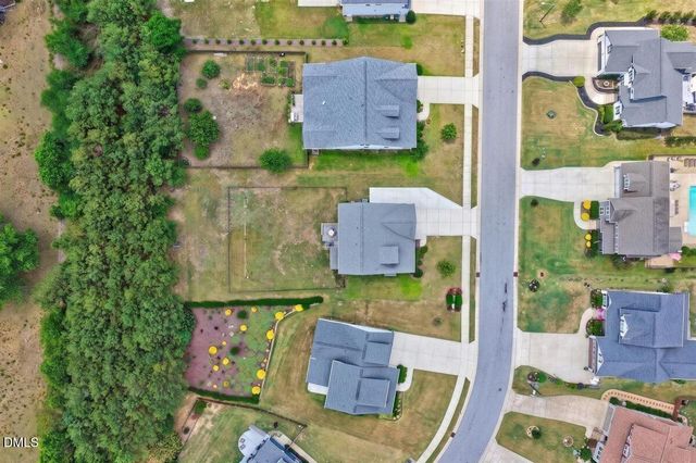 158 Heathgreen Drive, Clayton, NC 27527