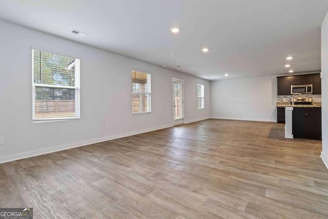 163 Kingfisher Walk, Covington, GA 30014