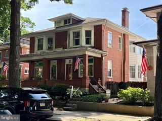 1557 DAUPHIN AVE, Wyomissing, PA 19610
