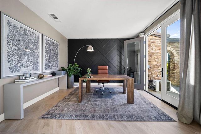 890 Antilla Way, San Marcos, CA 92078