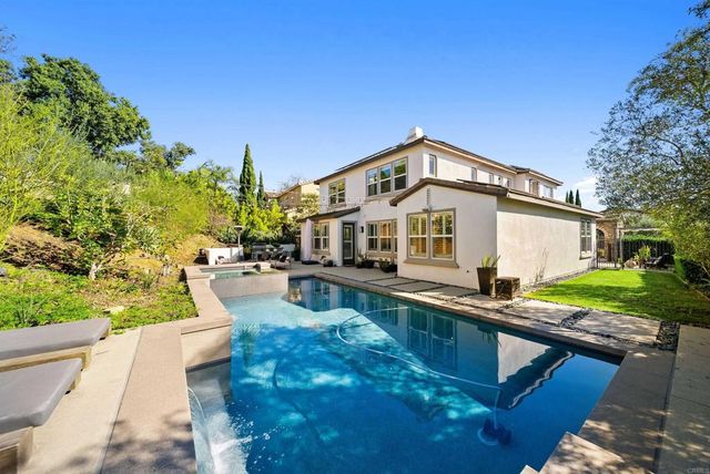 890 Antilla Way, San Marcos, CA 92078