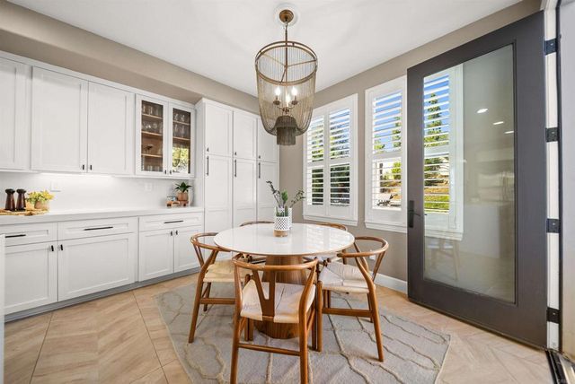 890 Antilla Way, San Marcos, CA 92078