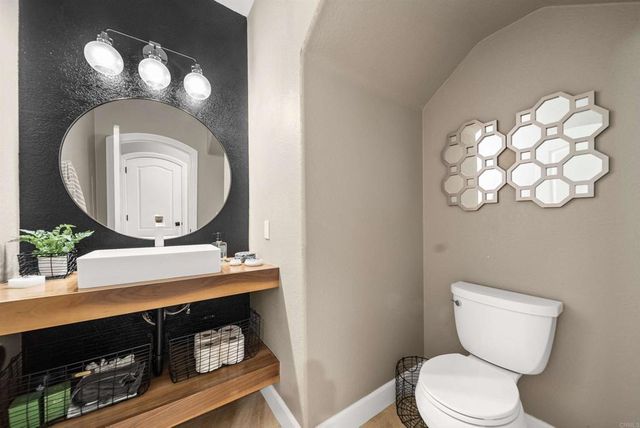 890 Antilla Way, San Marcos, CA 92078