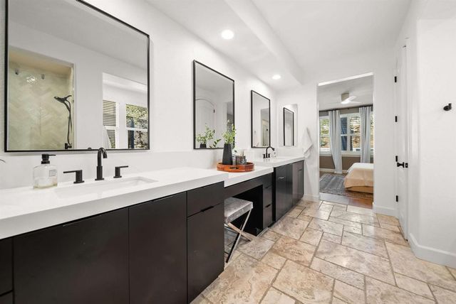 890 Antilla Way, San Marcos, CA 92078