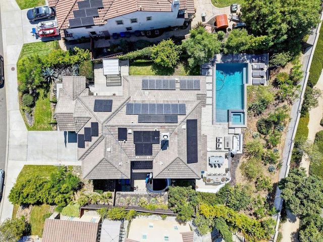 890 Antilla Way, San Marcos, CA 92078