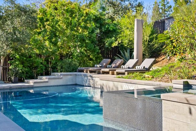 890 Antilla Way, San Marcos, CA 92078