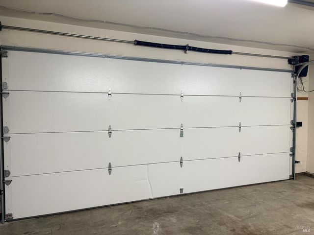 107 Freedom Ct, Vacaville, CA 95687