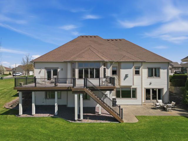 755 Somerby Parkway NE, Byron, MN 55920