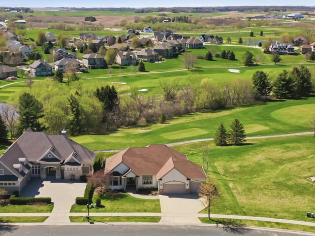 755 Somerby Parkway NE, Byron, MN 55920