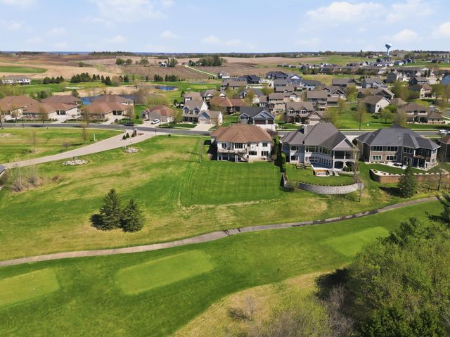 755 Somerby Parkway NE, Byron, MN 55920