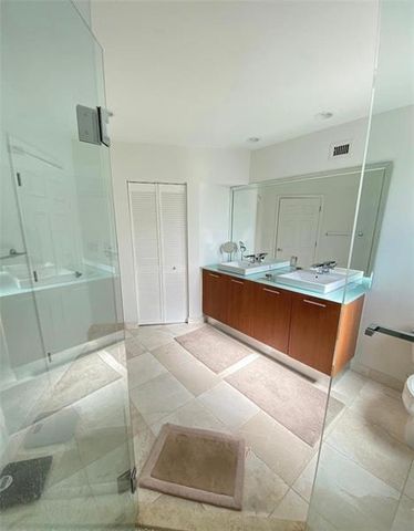 101 SE 15th Avenue E, Fort Lauderdale, FL 33301
