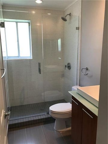 101 SE 15th Avenue E, Fort Lauderdale, FL 33301
