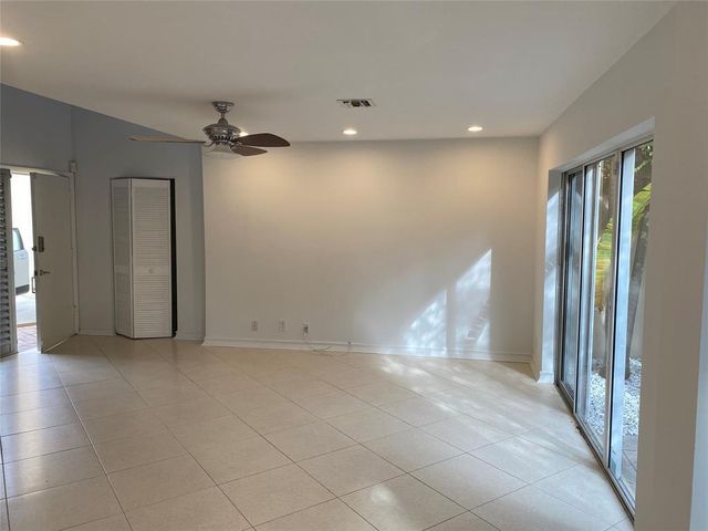 101 SE 15th Avenue E, Fort Lauderdale, FL 33301