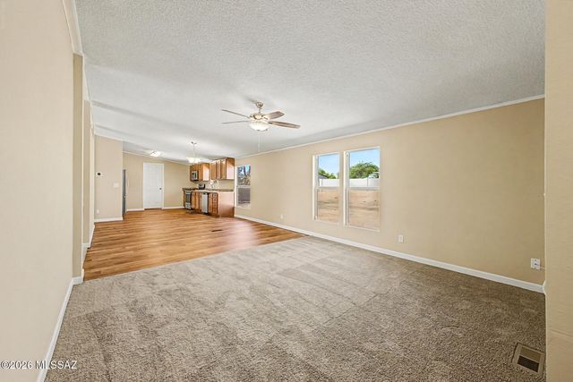 5385 S Brush Berry Drive, Tucson, AZ 85757