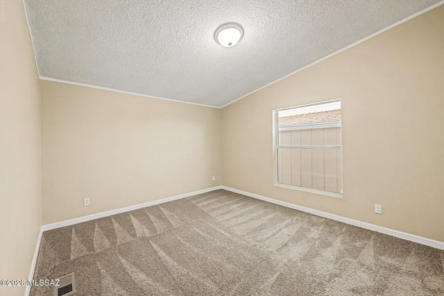 5385 S Brush Berry Drive, Tucson, AZ 85757