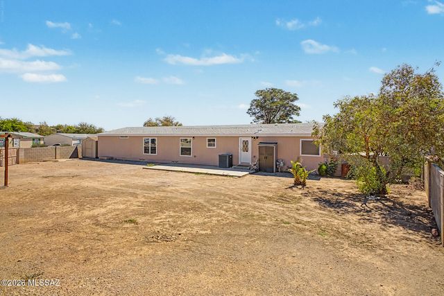 5385 S Brush Berry Drive, Tucson, AZ 85757