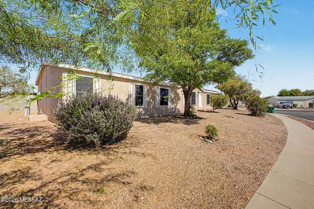 5385 S Brush Berry Drive, Tucson, AZ 85757