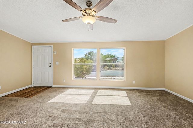 5385 S Brush Berry Drive, Tucson, AZ 85757