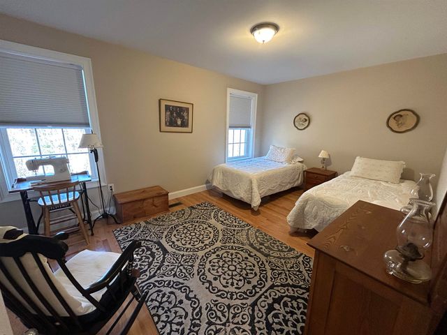 28 Acadia Lane, Exeter, NH 03833