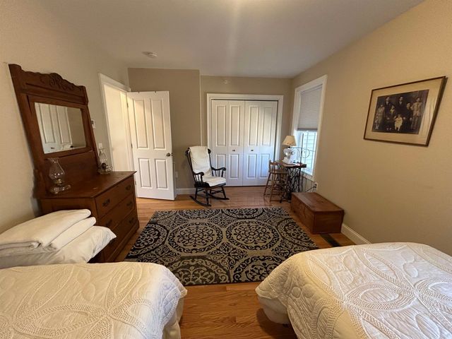 28 Acadia Lane, Exeter, NH 03833