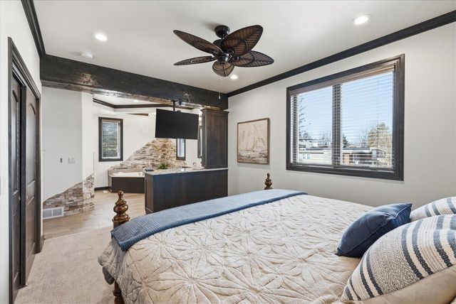 405 Lake DRIVE, Random Lake, WI 53075