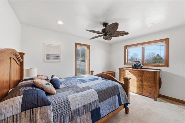 405 Lake DRIVE, Random Lake, WI 53075