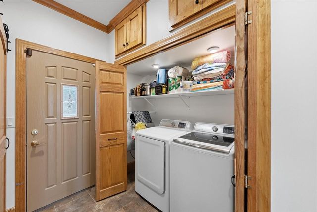 405 Lake DRIVE, Random Lake, WI 53075