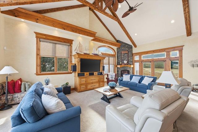 405 Lake DRIVE, Random Lake, WI 53075