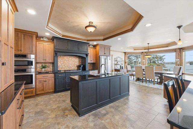 405 Lake DRIVE, Random Lake, WI 53075