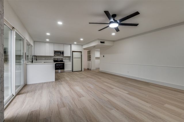 8517 Van Pelt Drive, Dallas, TX 75228