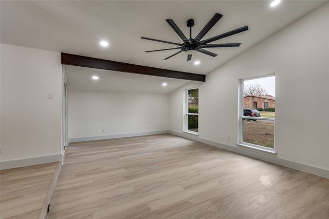 8517 Van Pelt Drive, Dallas, TX 75228