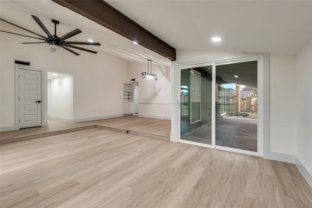 8517 Van Pelt Drive, Dallas, TX 75228